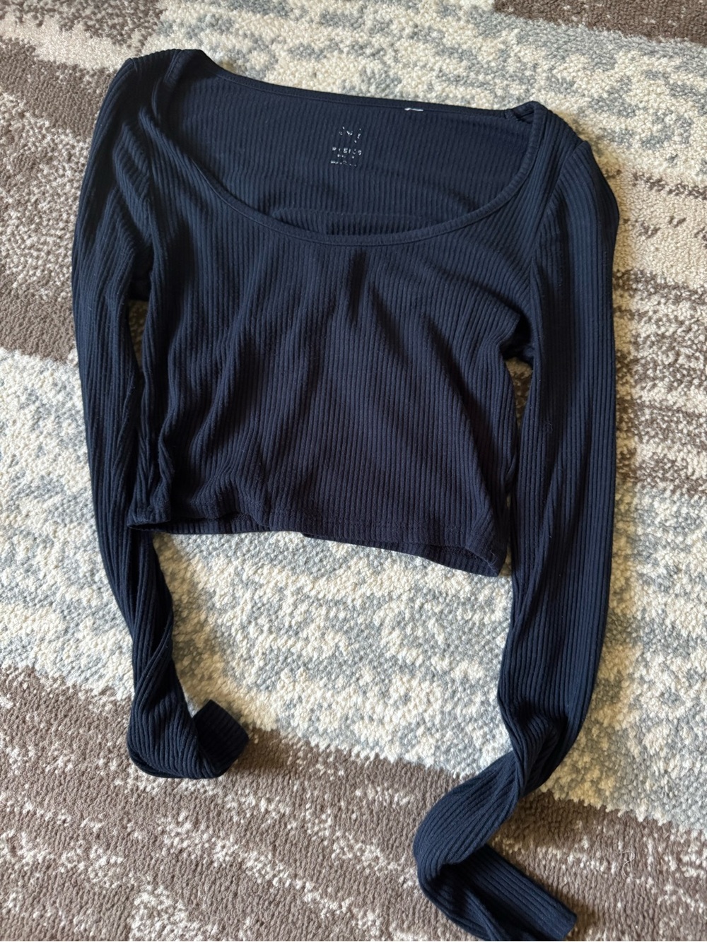 Black Pacsun long sleeve